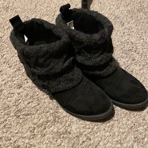 Mil Luks Patti in Black size 9